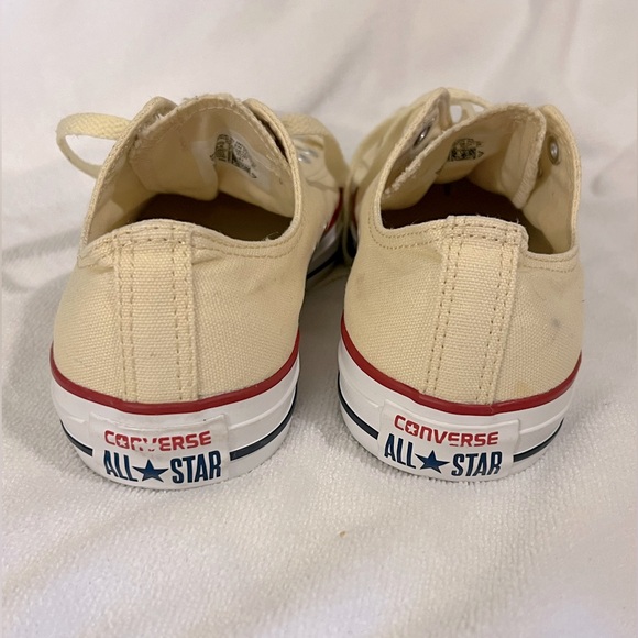 Chuck Taylor All Star Canvas Low Top - Picture 6 of 7